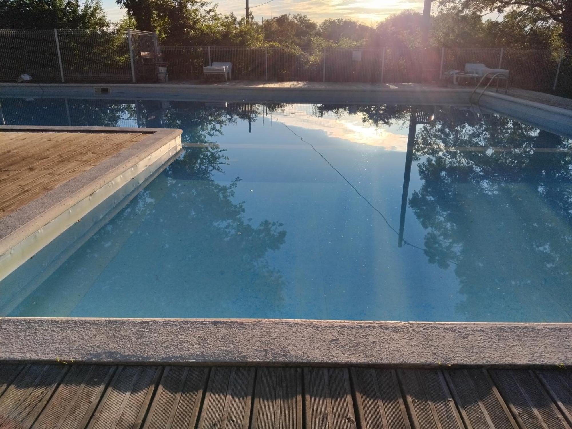 Maisonnette Pour Detente Ou Travail Saint-Aubin-de-Nabirat Εξωτερικό φωτογραφία