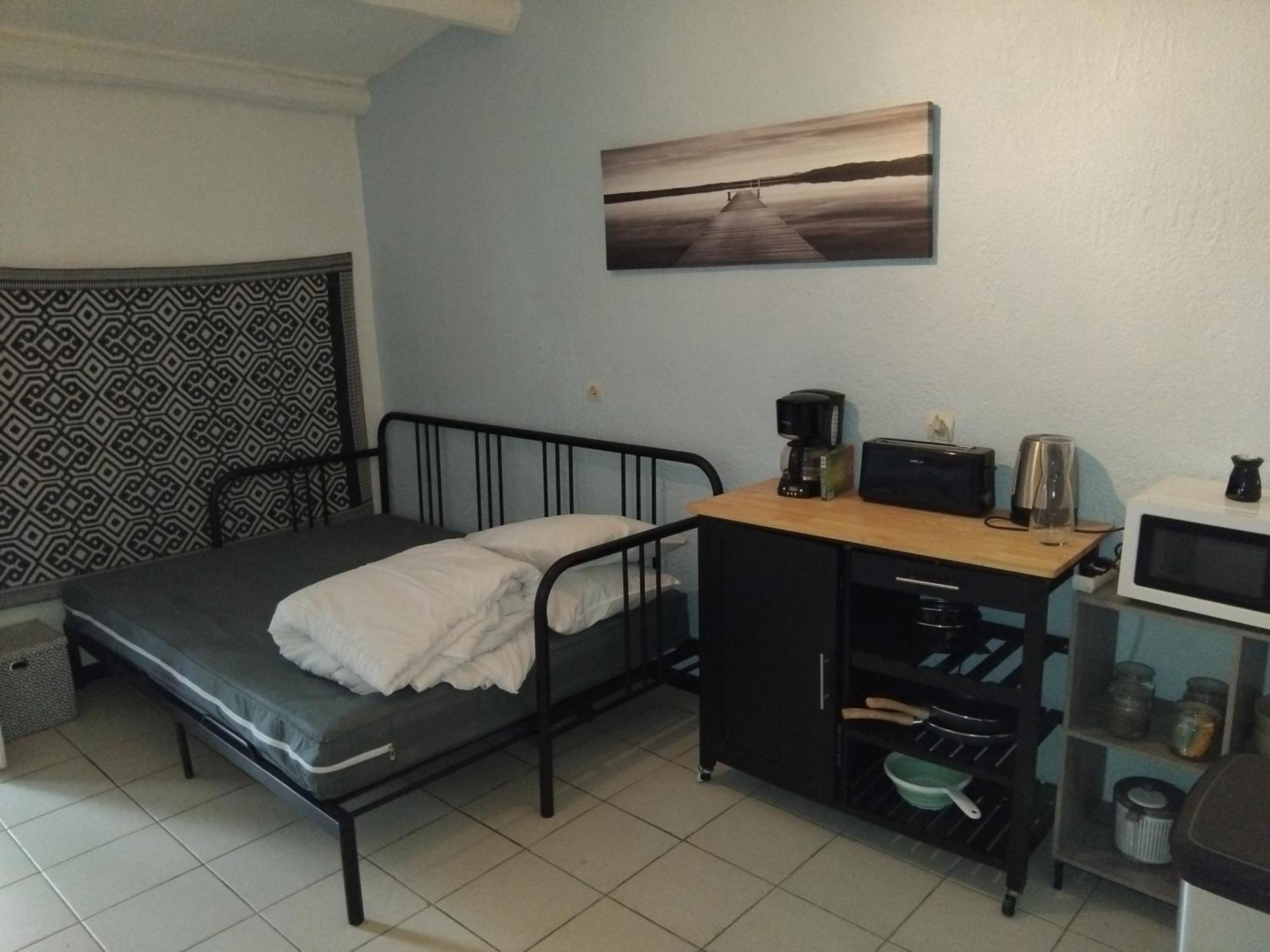 Maisonnette Pour Detente Ou Travail Saint-Aubin-de-Nabirat Εξωτερικό φωτογραφία